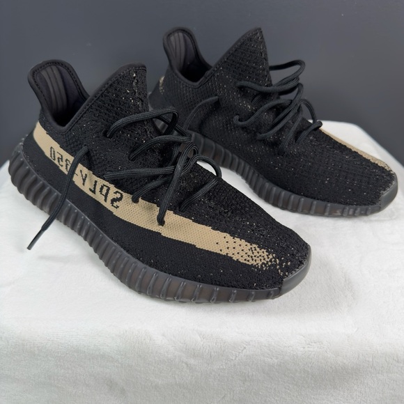 Yeezy Boost 350 V2 ‘Green’ – Size 10.5 - Picture 5 of 16